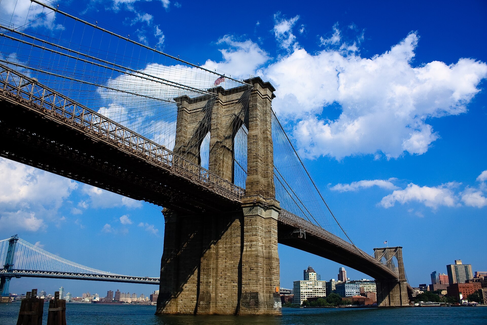 Brooklyn neighborhoods including Williamsburg, DUMBO, and Park Slope where we provide balloon decor